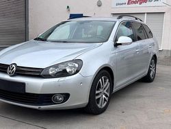 Silber Gebraucht 2011 VW Golf VI Comfortline Kombi | 4.999 € (Guter Preis)