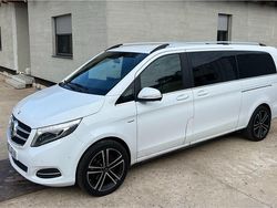 Weiß Gebraucht 2016 Mercedes V250 Avantgarde Edition Van / Kleinbus | 31.999 € (Fairer Preis)