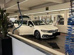 Weiß Gebraucht 2021 VW Passat GTE Kombi | 22.999 € (Guter Preis)