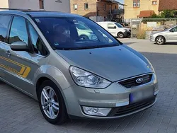 Grau Gebraucht 2008 Ford Galaxy Individual Van / Kleinbus | 5.000 € (Etwas zu teuer)