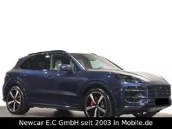 Blau Neu 2025 Porsche Cayenne S E-Hybrid Chrono SUV | 147.548 € (Superpreis)