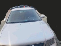 Silber Gebraucht 1997 Audi A4 Limousine | 500 € (Superpreis)