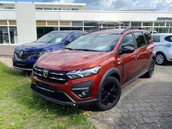 Orange Gebraucht 2022 Dacia Jogger Van / Kleinbus | 19.800 € (Fairer Preis)
