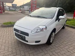 Weiß Gebraucht 2009 Fiat Punto Kleinwagen | 2.650 € (Fairer Preis)