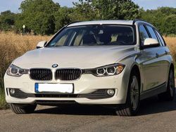 Weiß Gebraucht 2014 BMW 320 Sport Line Kombi | 14.099 € (Fairer Preis)