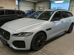 Hakuba silver Gebraucht 2023 Jaguar XF Sportbrake R-Dynamic Kombi | 36.995 € (Guter Preis)