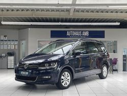 Blau Gebraucht 2016 VW Sharan Comfortline Van / Kleinbus | 16.800 € (Fairer Preis)