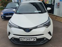 Weiß Gebraucht 2019 Toyota C-HR Lounge SUV | 18.900 € (Fairer Preis)