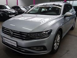 Silber Gebraucht 2023 VW Passat Limousine | 21.949 € (Guter Preis)