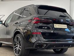 Saphirschwarz metallic Neu 2025 BMW X5 Comfort Edition SUV | 103.499 € (Fairer Preis)