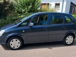 Blau Gebraucht 2008 Opel Meriva Van / Kleinbus | 4.200 € (Etwas zu teuer)