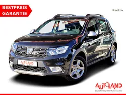 Braun Gebraucht 2017 Dacia Sandero Prestige Kleinwagen | 11.990 € (Teuer)