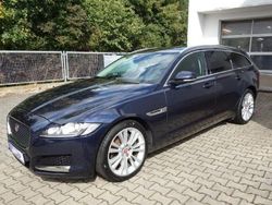 Loire blue (metallic) Gebraucht 2017 Jaguar XF Prestige Limousine | 13.990 € (Fairer Preis)