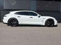 Carraraweiß Gebraucht 2023 Porsche Taycan GTS Sport Turismo Limousine | 78.500 € (Superpreis)