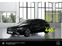 Schwarz Neu 2025 Mercedes CLA180 Shooting Brake Night Kombi | 40.760 €