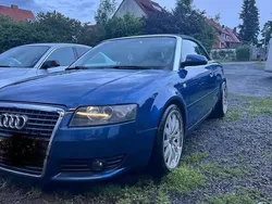 Blau Gebraucht 2002 Audi A4 Cabriolet Cabrio | 6.000 € (Fairer Preis)