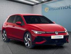 Rot Neu 2025 VW Golf VIII GTI Kleinwagen | 47.299 € (Etwas zu teuer)