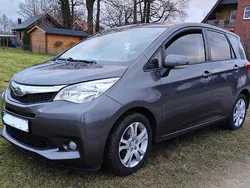 Grau Gebraucht 2012 Subaru Trezia Comfort Van / Kleinbus | 10.200 € (Etwas zu teuer)