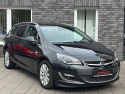 Schwarz Gebraucht 2015 Opel Astra Exklusiv Kombi | 11.899 € (Etwas zu teuer)