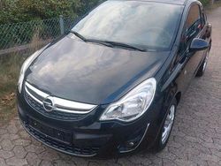 Schwarz Gebraucht 2013 Opel Corsa Kleinwagen | 2.800 € (Guter Preis)