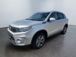 Silky silver metallic Gebraucht 2022 Suzuki Vitara Comfort SUV | 20.700 € (Fairer Preis)