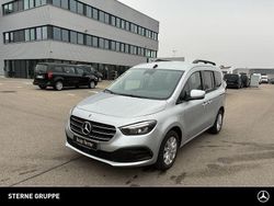 Helvinsilber Gebraucht 2024 Mercedes T180 Progressive Van / Kleinbus | 26.850 € (Guter Preis)