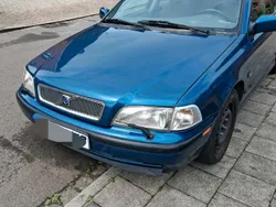 Blau Gebraucht 1999 Volvo V40 Kombi | 1.500 €