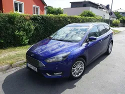 Blau Gebraucht 2018 Ford Focus Titanium Kombi | 7.490 € (Guter Preis)