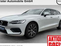 Weiß Gebraucht 2022 Volvo V60 Kombi | 29.890 € (Superpreis)