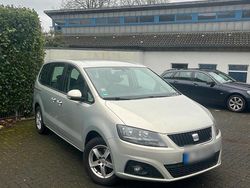 Silber Gebraucht 2011 Seat Alhambra Van / Kleinbus | 7.300 €