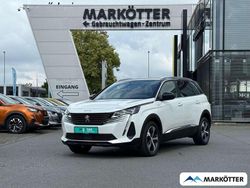 Weiss Gebraucht 2023 Peugeot 5008 GT Van / Kleinbus | 28.980 € (Fairer Preis)