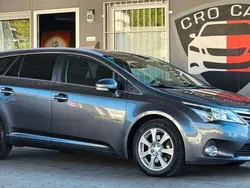 Grey metallic Gebraucht 2014 Toyota Avensis Edition Kombi | 11.950 € (Teuer)