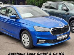 Blau Gebraucht 2023 Skoda Fabia Ambition Kleinwagen | 15.990 € (Fairer Preis)