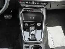Blau Gebraucht 2024 Audi A3 Sportback Advanced Limousine | 35.449 € (Etwas zu teuer)