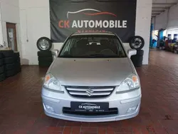 Suzuki Liana