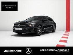 Metalliclack kosmosschwarz Gebraucht 2016 Mercedes CLA200 Shooting Brake Night Kombi | 14.390 € (Fairer Preis)