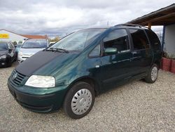 Grün Gebraucht 2003 VW Sharan Van / Kleinbus | 1.700 € (Fairer Preis)