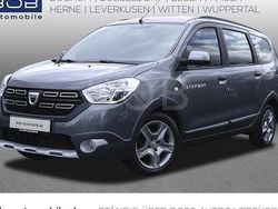Grau Gebraucht 2018 Dacia Lodgy Stepway Van / Kleinbus | 13.288 € (Teuer)