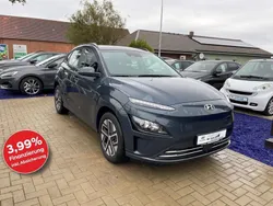 Blau Gebraucht 2021 Hyundai Kona Select SUV | 18.950 € (Etwas zu teuer)
