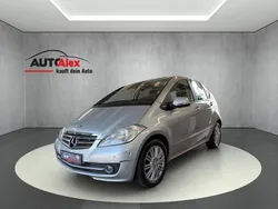 Polar silver metallic paint Gebraucht 2011 Mercedes A160 Elegance Limousine | 5.990 € (Guter Preis)