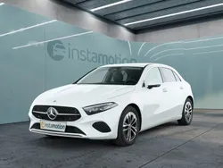 Weiß Gebraucht 2024 Mercedes A220 Progressive Limousine | 36.790 € (Etwas zu teuer)
