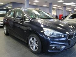 Blau Gebraucht 2016 BMW 220 Luxury Line Kombi | 16.980 € (Guter Preis)