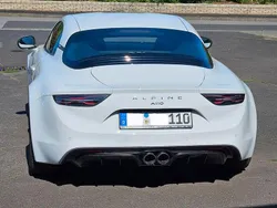 Weiß Gebraucht 2023 Alpine A110 Coupé | 59.900 € (Fairer Preis)