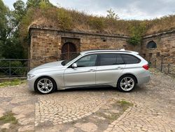 Silber Gebraucht 2015 BMW 320 Sport Line Kombi | 9.000 € (Guter Preis)