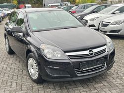 Schwarz Gebraucht 2009 Opel Astra Selection Limousine | 2.500 € (Fairer Preis)