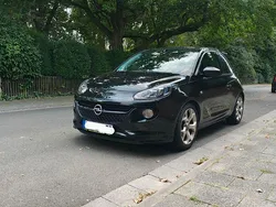 Schwarz Gebraucht 2018 Opel Adam S Kleinwagen | 14.200 € (Etwas zu teuer)
