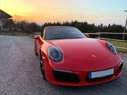 Rot Gebraucht 2016 Porsche 911 Carrera S Cabriolet Cabrio | 98.999 € (Etwas zu teuer)