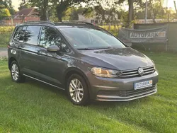 Grau Gebraucht 2017 VW Touran Comfortline Van / Kleinbus | 16.749 € (Guter Preis)