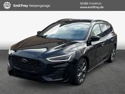 Agate black metallic Gebraucht 2023 Ford Focus ST-Line Kombi | 24.450 € (Guter Preis)