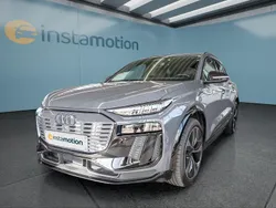 Grau Gebraucht 2024 Audi SQ6 e-tron SUV | 77.699 € (Fairer Preis)